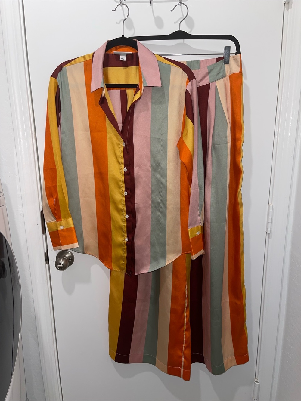 Striped Silk Noel Target Set Orange Blue Burgundy Size Medium